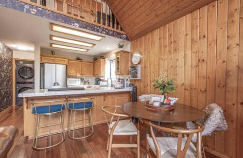 Sugarloaf Ski Chalet | Stargazer| Near Lake, Jacuzzi, Dogs Ok, Trails, AC