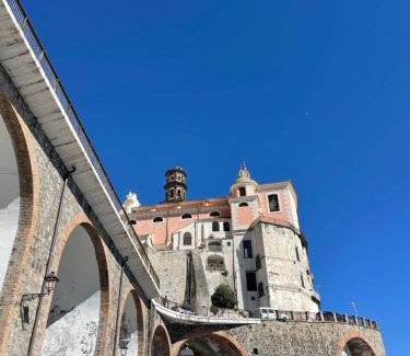 Atrani House | Starhost - Il Ricordo del Capitano