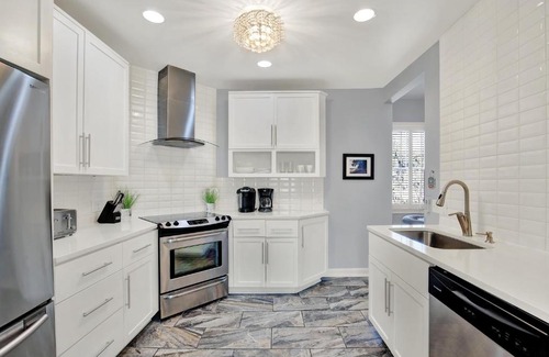Metropolitan Apartment | Starland Perch Upper