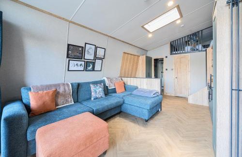 Great Houghton House | Starlight Skylight - Billing Aquadrome