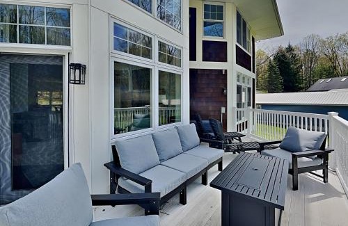Swanton House | Starlit Memories