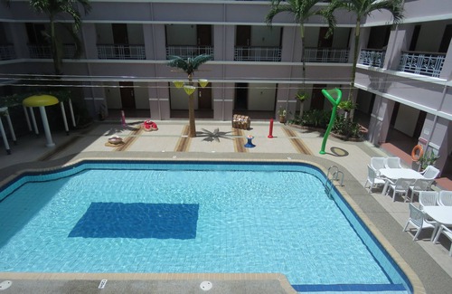 Jerudong Hotel | StarLodge