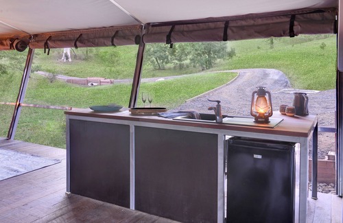 West Woombye RV Rental | Starry Nights Luxury Camping - OPENING SPECIAL