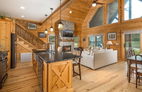 Blowing Rock House | Starry Starry Night, SweetGrass, Blowing Rock