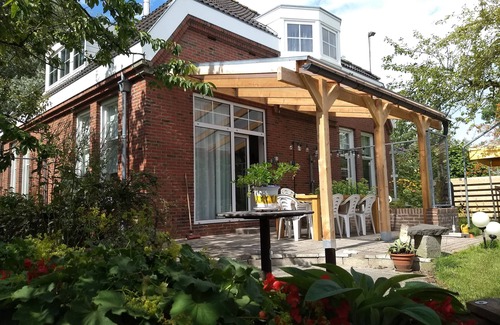 Zoutkamp House | Starting point for exploration of the Marne area and National Park Lauwersmeer