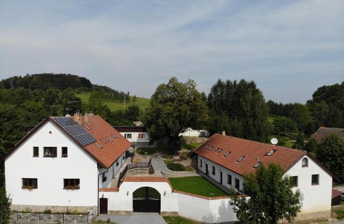 Postupice House | Statek Český Dvůr