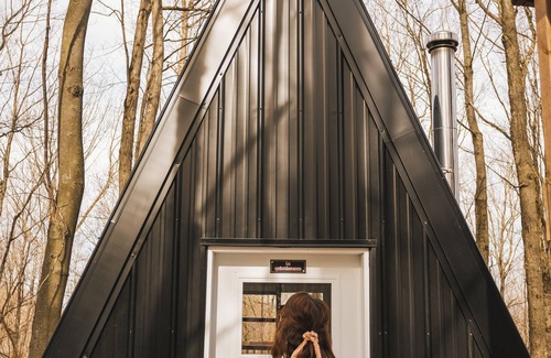 Hatley Cabin | Station Chêne Rouge
