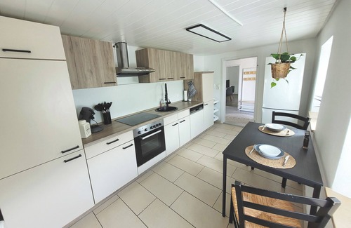 Donaustauf House | Stauf Cottage - Holiday home with castle view
