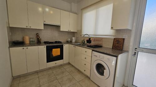 Strovolos House | STAY Alex's House