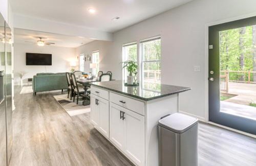 Charlotte House | Stay and Play in Charlotte Family Home with Deck