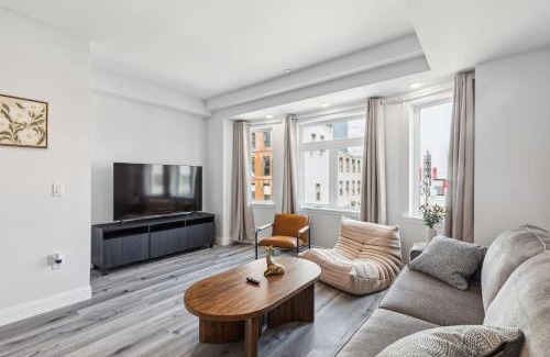 Chinatown Apartment | Stay at Luna at Convention Center
