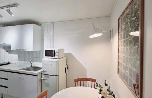 Wonhyoro-dong Apartment | Stay Aurora#5 minutes by car from Seoul Station# Within 20 minutes to major attractions# Namyeong Station #Sookmyung Women's Univ Station