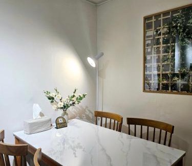 Wonhyoro-dong Apartment | Stay Aurora#5 minutes by car from Seoul Station# Within 20 minutes to major attractions# Namyeong Station #Sookmyung Women's Univ Station