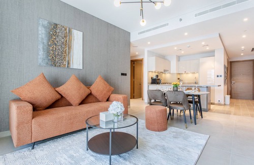 Nad Al Sheba Apartment | STAY BY LATINEM Luxury 1BR Holiday Home WG505 near Burj Khalifa