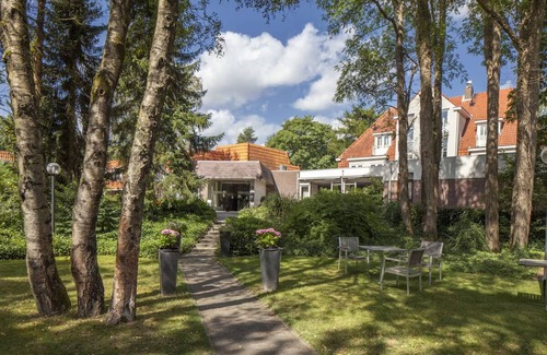Rijssen Hotel | Stay Close to Nature with Full Comfort! Indoor Pool! Free Parking