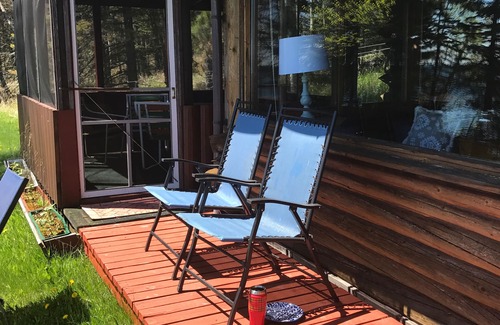 Two Harbors Cabin | Stay in a classic American log cabin on Lake Superior’s North Shore