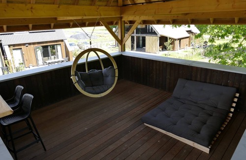 Veessen House | Stay in a romantic country style love suite with authentic trusses