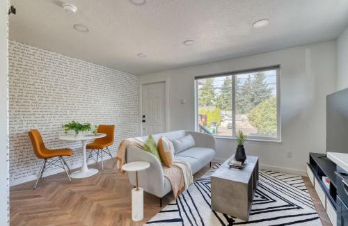Woodstock Apartment | Stay Portland Collection - The Perfect Artist's Retreat in Woodstock