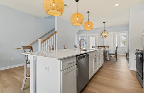 Bermuda Bay House | Stay Salty 2 Bedroom at Cambridge Cove with Private Hot Tub!