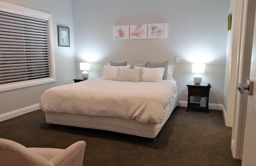 Wharewaka Bed & Breakfast | Stay Taupo