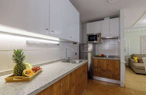 San Felipe Neri Apartment | Stay U-nique Apartment Ollerias