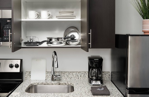 LaGrange Hotel | stayAPT Suites LaGrange