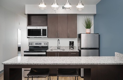 LaGrange Hotel | stayAPT Suites LaGrange