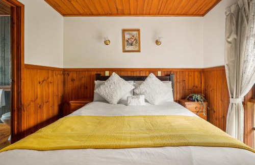 Badger Creek House | StayAU Birchwood Cottage 2BR Yarra Valley Cottage