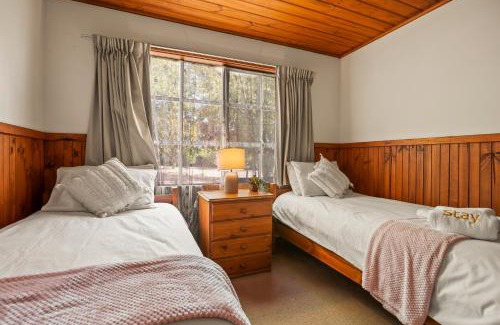 Badger Creek House | StayAU Birchwood Cottage 2BR Yarra Valley Cottage