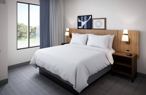 Milford Hotel | Staybridge Suites Cincinnati East Milford by IHG
