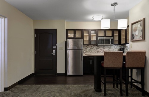 Lanham Hotel | Staybridge Suites Washington D.C.- Greenbelt by IHG