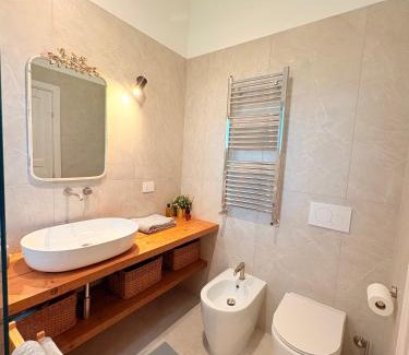 Mazzo Apartment | StayHub-RHO