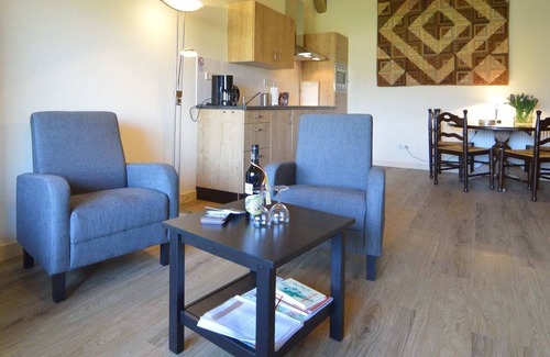 Geesteren Other | Staying in a thatched barn with box bed, beautiful view, region Achterhoek