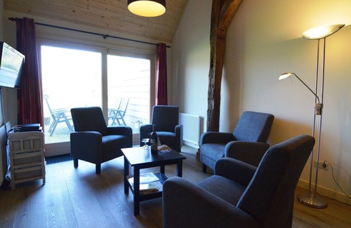 Geesteren Other | Staying in a thatched barn with box bed, beautiful view, region Achterhoek