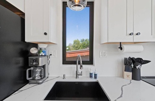 North End House | #StayinMyDistrict Modern North End Loft