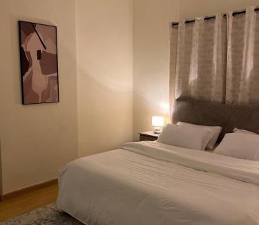 Sari Street Apartment | STAYLy