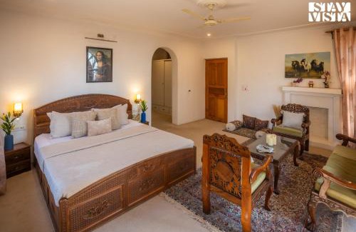 Nishat-Shalimar Villa | StayVista at Hampton Grove - Bonfire, Jacuzzi