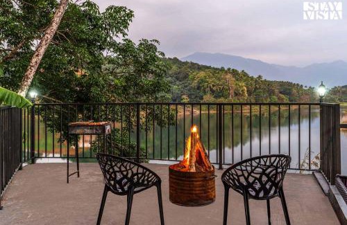 Quilandi Villa | StayVista at Lagoons Villa with Lawn, Pool, WiFi