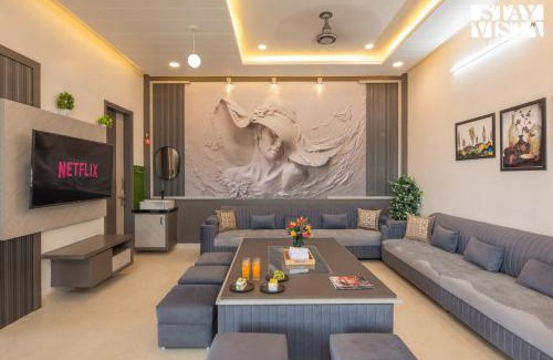 Sitapura Villa | StayVista at Pinkal Farms with Pool, Lawn, Wi-Fi