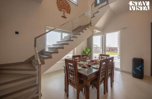 Sitapura Villa | StayVista at Pinkal Farms with Pool, Lawn, Wi-Fi