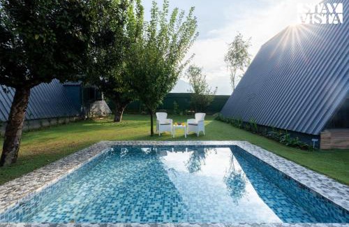 Brein Villa | StayVista at Rahat with Private Pool, Lawn & BBQ