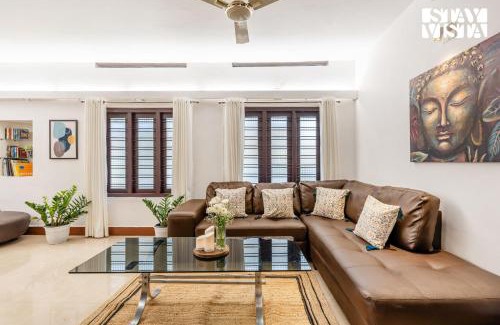 Vazhicherry Ward Villa | StayVista at Riviera Residence