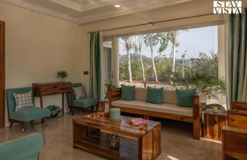 Kishangarh Villa | StayVista at Silver Slopes with outdoor pool