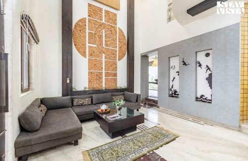 Rajawas Villa | StayVista at The Saket Farm with Pool, Bonfire
