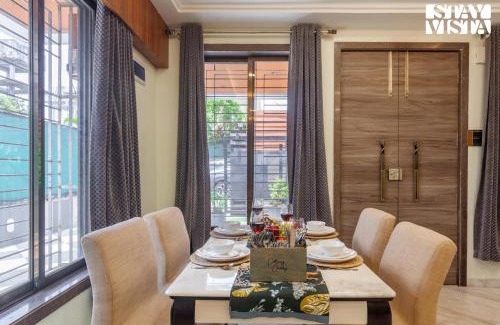 Arsiwalla Villa Villa | StayVista's Cosmo Zen - Mountain-view villa with Pool, Jacuzzi, and Indoor & Outdoor activities