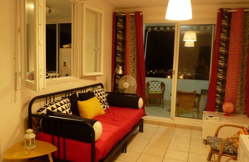 Sainte-Luce Apartment | Ste Luce. Splendid sea view. Close to beaches.
