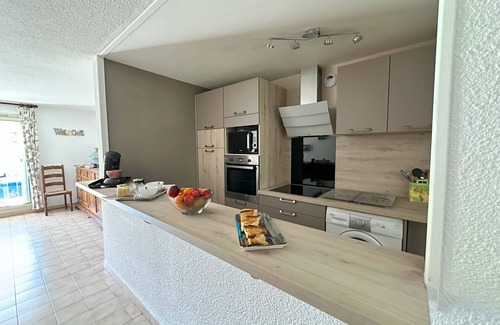Sainte-Maxime Apartment | Ste Maxime F3/65m², 2-7 pers, air-conditioned, garage, WiFi, swimming pool