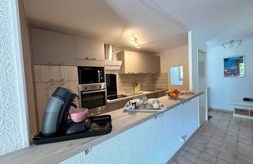 Sainte-Maxime Apartment | Ste Maxime F3/65m², 2-7 pers, air-conditioned, garage, WiFi, swimming pool