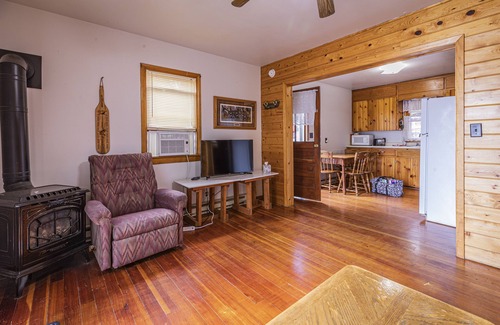 Walker Cabin | Steamboat Bay Resort Cabin 1 - Best View!