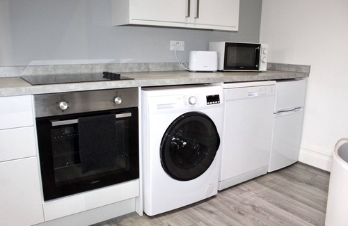 Blackpool Town Center Apartment | Steeden superior Apartment with spa bath